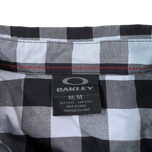 Oakley Men's Black & Gray Checkered Long Sleeve Shirt Size Medium - Picture 2 of 5